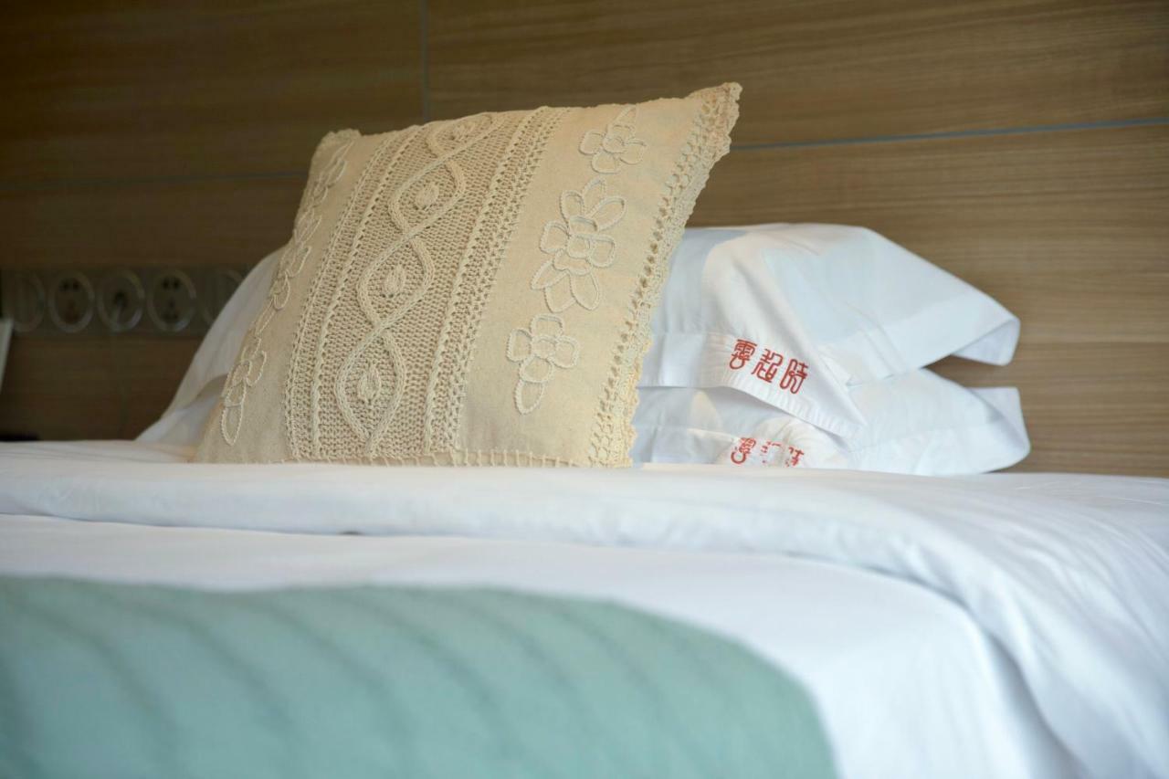 Ancient Street No.5 Youth Chic Hotel Wuyishan  Extérieur photo