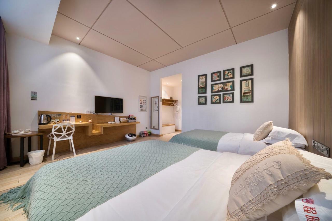 Ancient Street No.5 Youth Chic Hotel Wuyishan  Extérieur photo